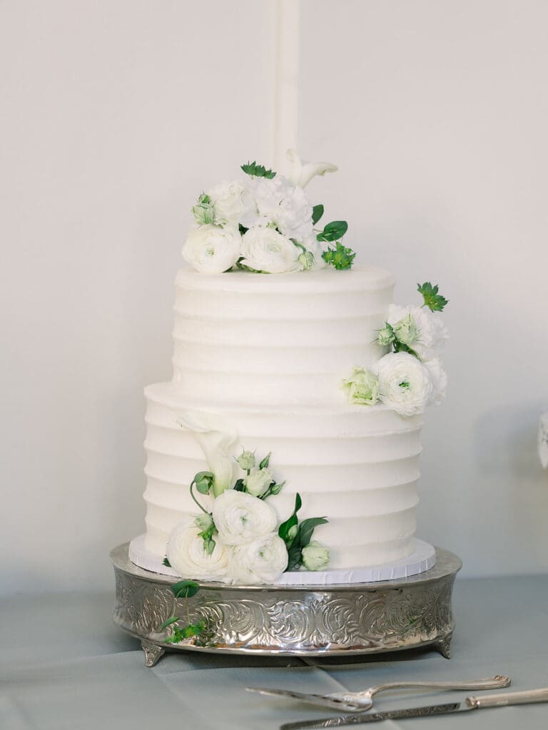 Elegant wedding cake with floral accents